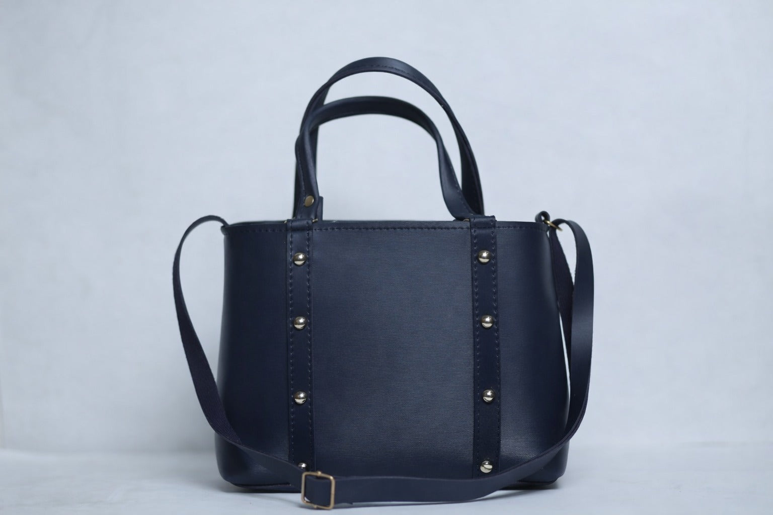 Elegant Pin Style Ladies Bag