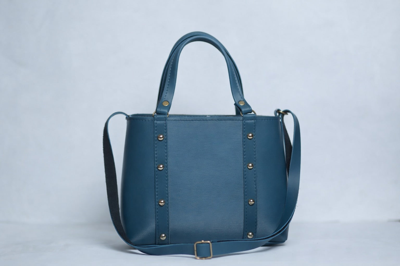 Elegant Pin Style Ladies Bag